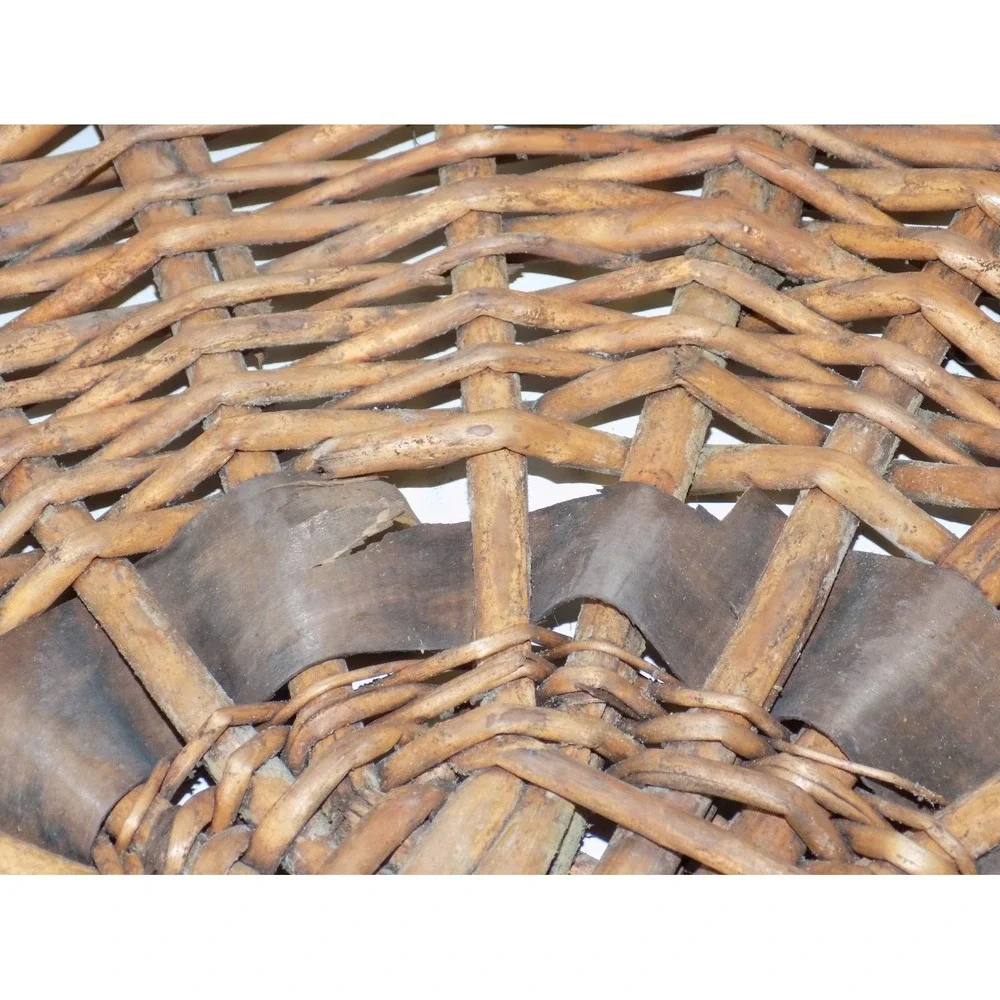 Large Vintage Woven Basket Tray w/ Wood Handles Red Accent Round Boho 20